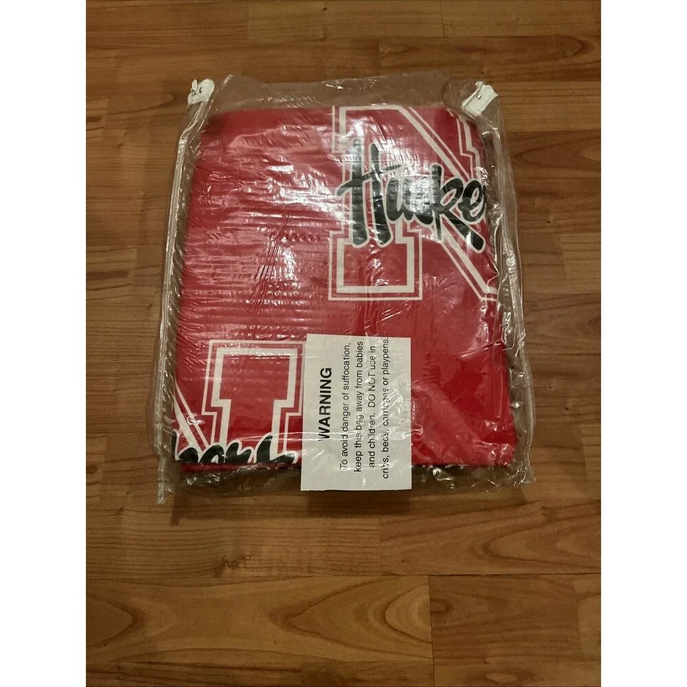 Nebraska Cornhuskers Futon Cover - Full Size fits 6 and 8 inch mats